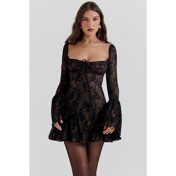 House of CB Analissa Dress - Long Sleeve Lace Dress Size M-Tall - Picture 12 of 17